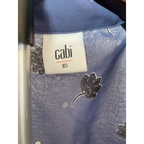 Cabi Women's Sheer Wrap Top Novelty Print With‎ Bottom Camisole Size XS - Picture 3 of 8